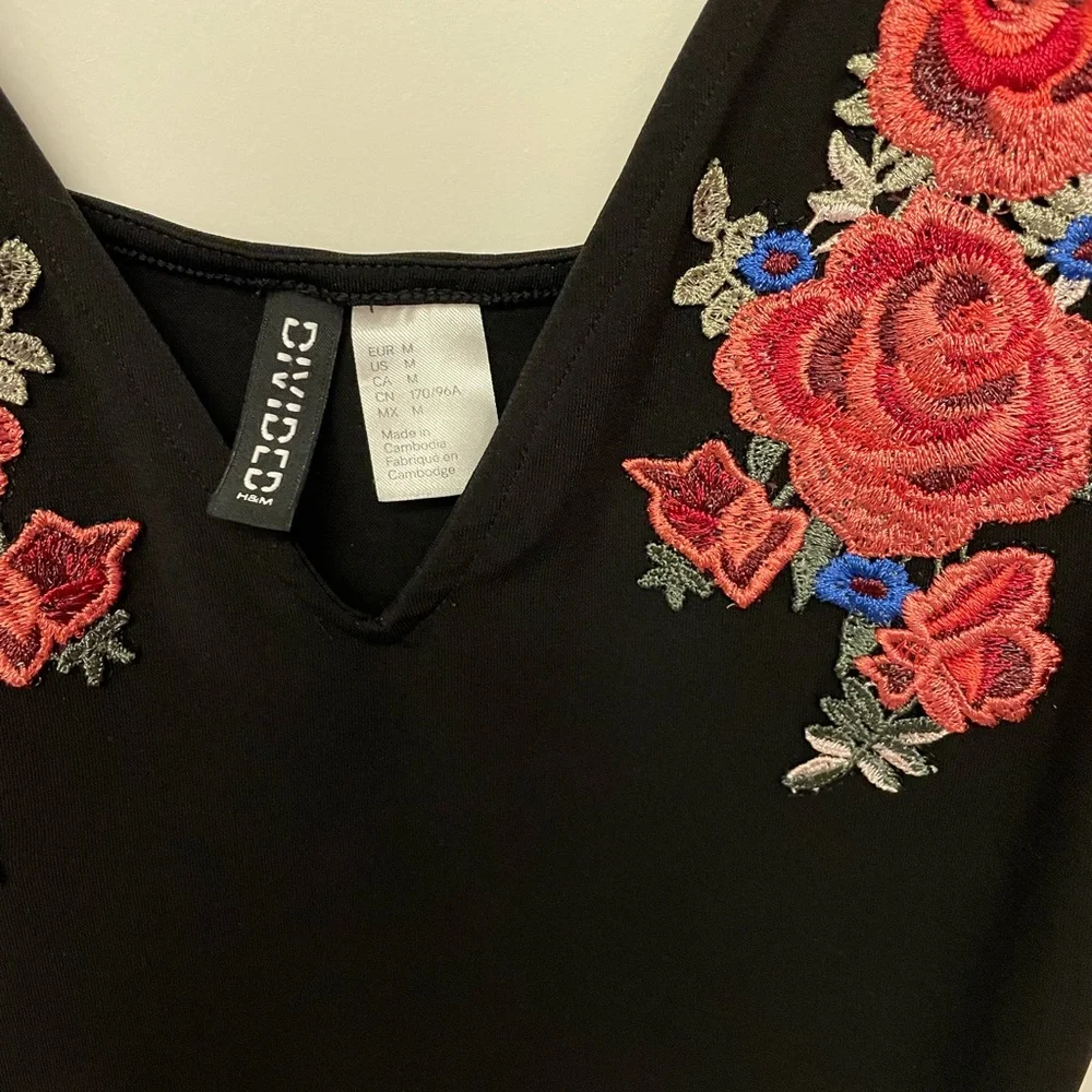Black Body Suit with Embroidery Roses - Picture 3 of 4